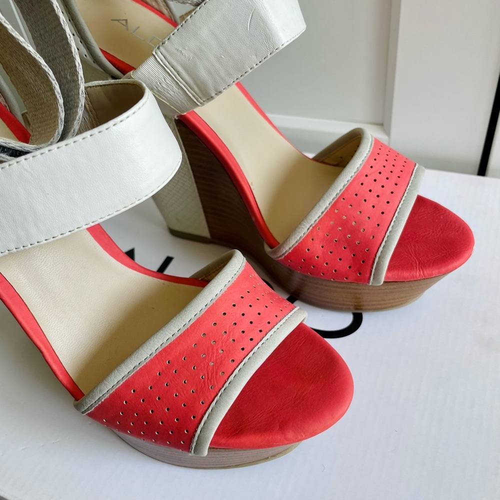 Aldo Wedges - Picture 5 of 9